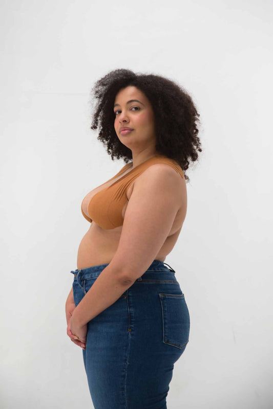 Bryst tape til at give dig den ultimative frihed, da du ved hjælp af AISO bryst tape, kan skabe din egen BH sådan så den passer til det outfit du gerne vil have på. Om det er off-shoulder blusen eller kjolen, dyb udskæring eller bar ryg.