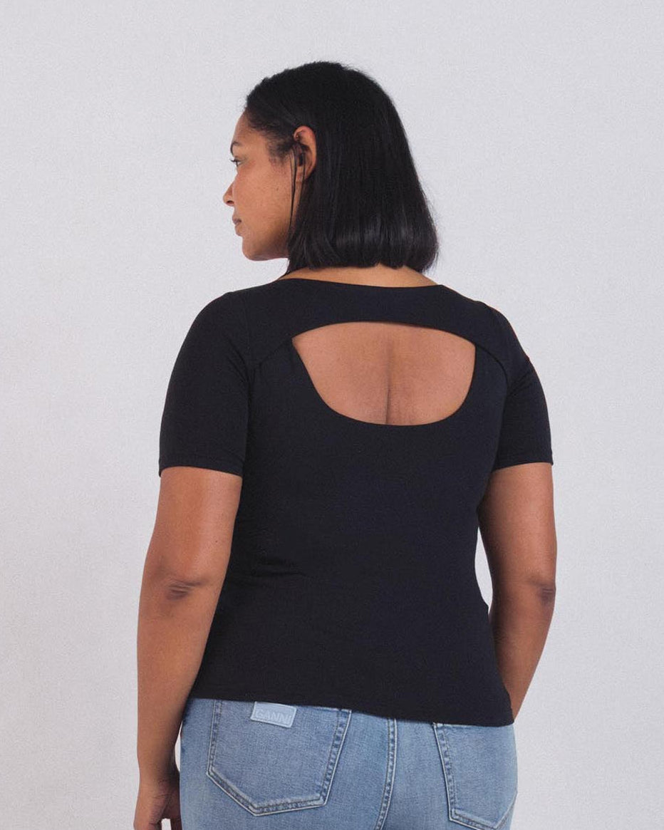 Cut-Out Amaya Tee